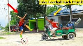 Fake Football Kick Prank !! Football Scary Prank - Gone Wrong Reaction || By @Ting Fun Prank
