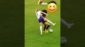 Laughing moments in women's football #football #soccer #funny #futbol