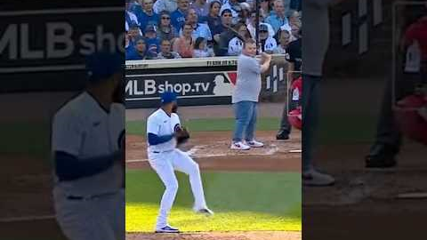 Little kid hits crazies home run of all time😱 #shorts #baseball #mlb #homerun #worldseries