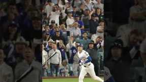 The home run, the bat flip, the crowd 🤌 #Postseason