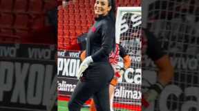 🤯 She’s a Star! CRAZIEST Women’s Football Moments You’ll Replay! #soccer #football #shorts