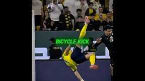 When Ronaldo Shows Mbappé The Bicycle Kick.. 😬