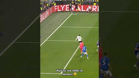 1000 IQ Football Moment! 😳