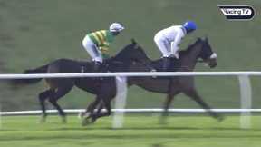Proper horse Regent's Stroll off the mark over fences | Racing TV