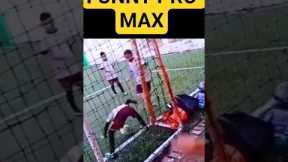 A FUNNY MOMENT FOOTBALL GAME || 😄😄😄 || viral sports || #shorts #reels #soccer