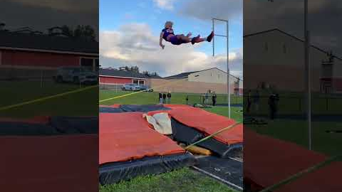 Funny pole vault🤣🤣#funny #fyp #polevault #sports #fail #funnyvideo