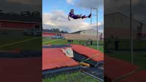 Funny pole vault🤣🤣#funny #fyp #polevault #sports #fail #funnyvideo